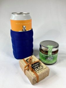 beer can/bottle holder, soap, old english apple chutney